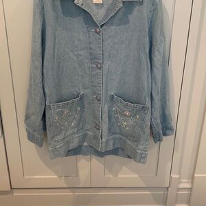 Vintage Tudor Court Embroidered Floral Light Blue Denim Jacket
